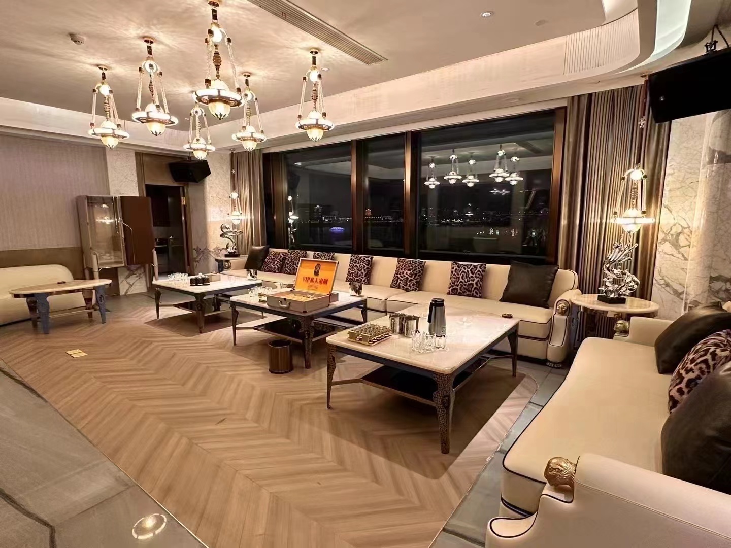 沧州小时场ktv，好玩的去处-河间市ktv预定